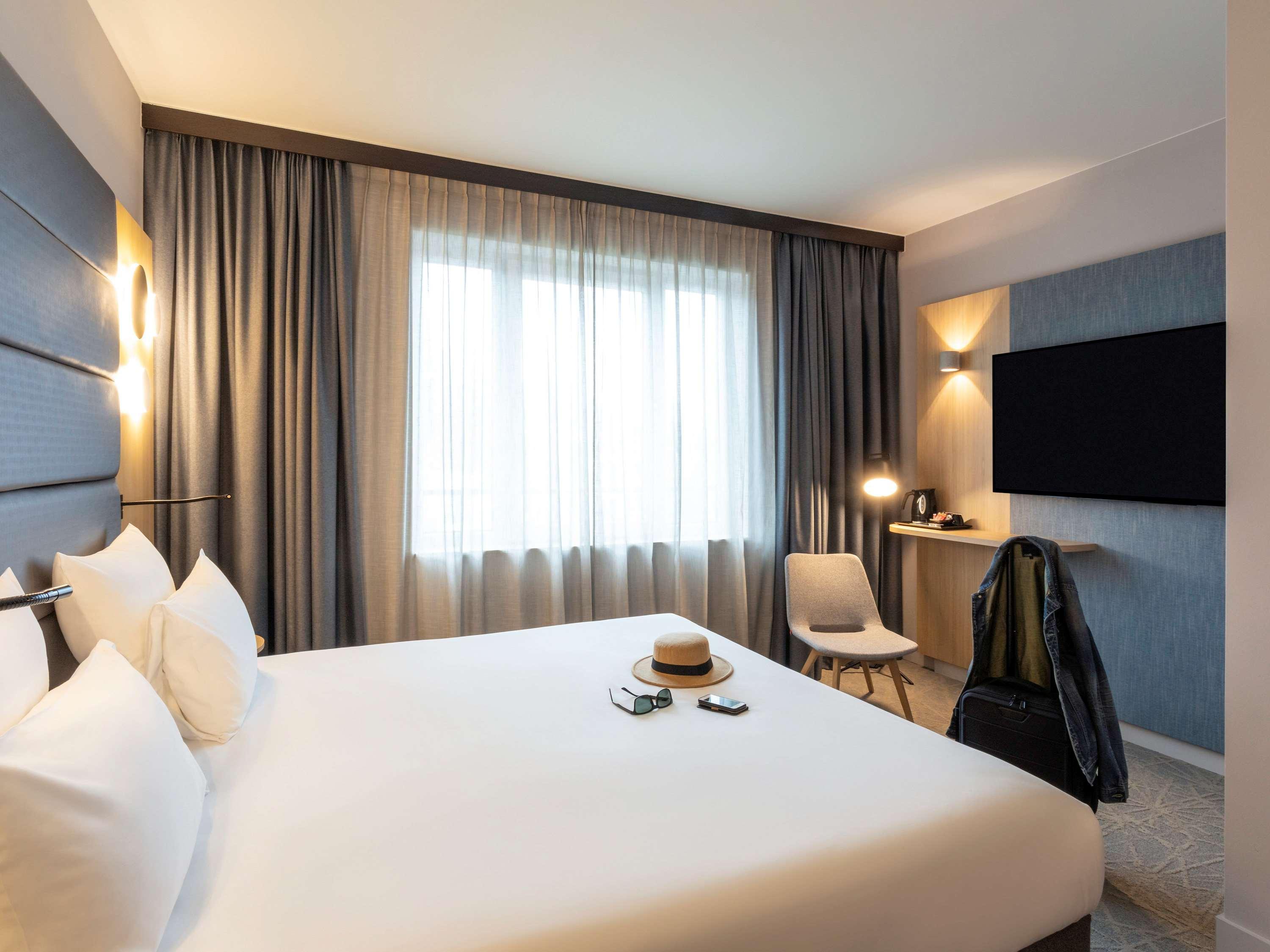 Novotel Brussels Centre Midi Saint-Gilles Exterior foto