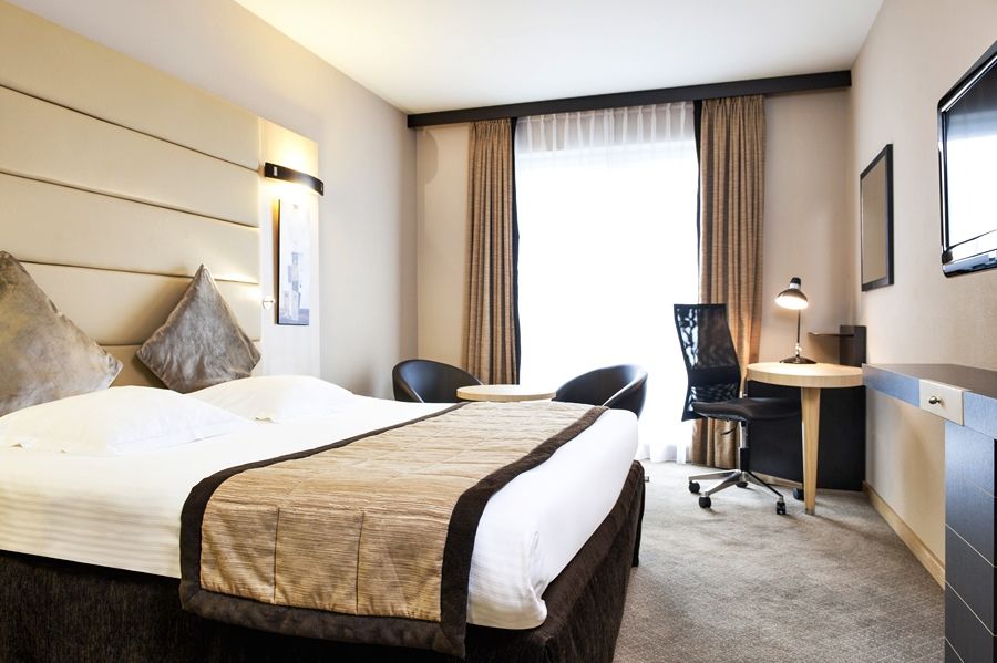 Novotel Brussels Centre Midi Saint-Gilles Exterior foto